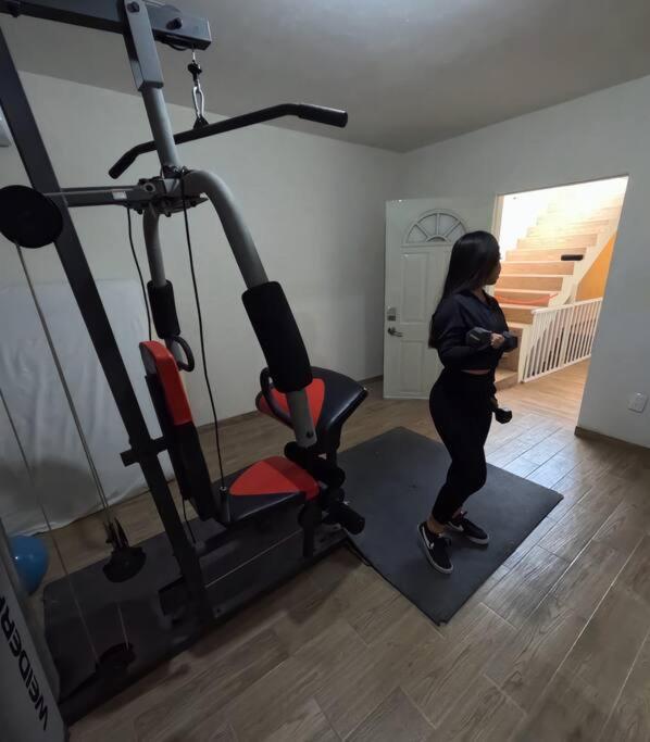 シウダー・バージェスDepartamento Privado7, 2 Camas Matri, Parking, Cocina Equipada, Wifi 65 Mb, 2 Climas,Centrico,Tv Smartアパートメント エクステリア 写真