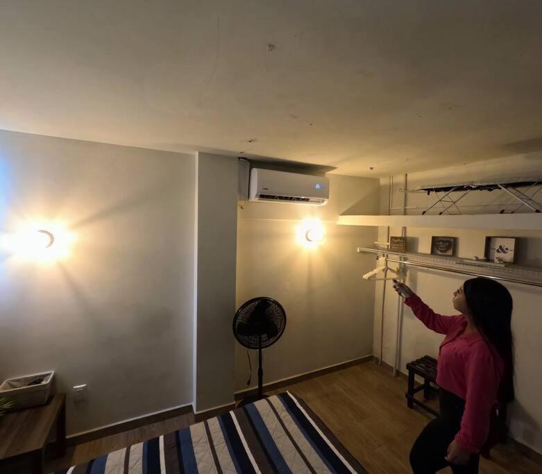 シウダー・バージェスDepartamento Privado7, 2 Camas Matri, Parking, Cocina Equipada, Wifi 65 Mb, 2 Climas,Centrico,Tv Smartアパートメント エクステリア 写真